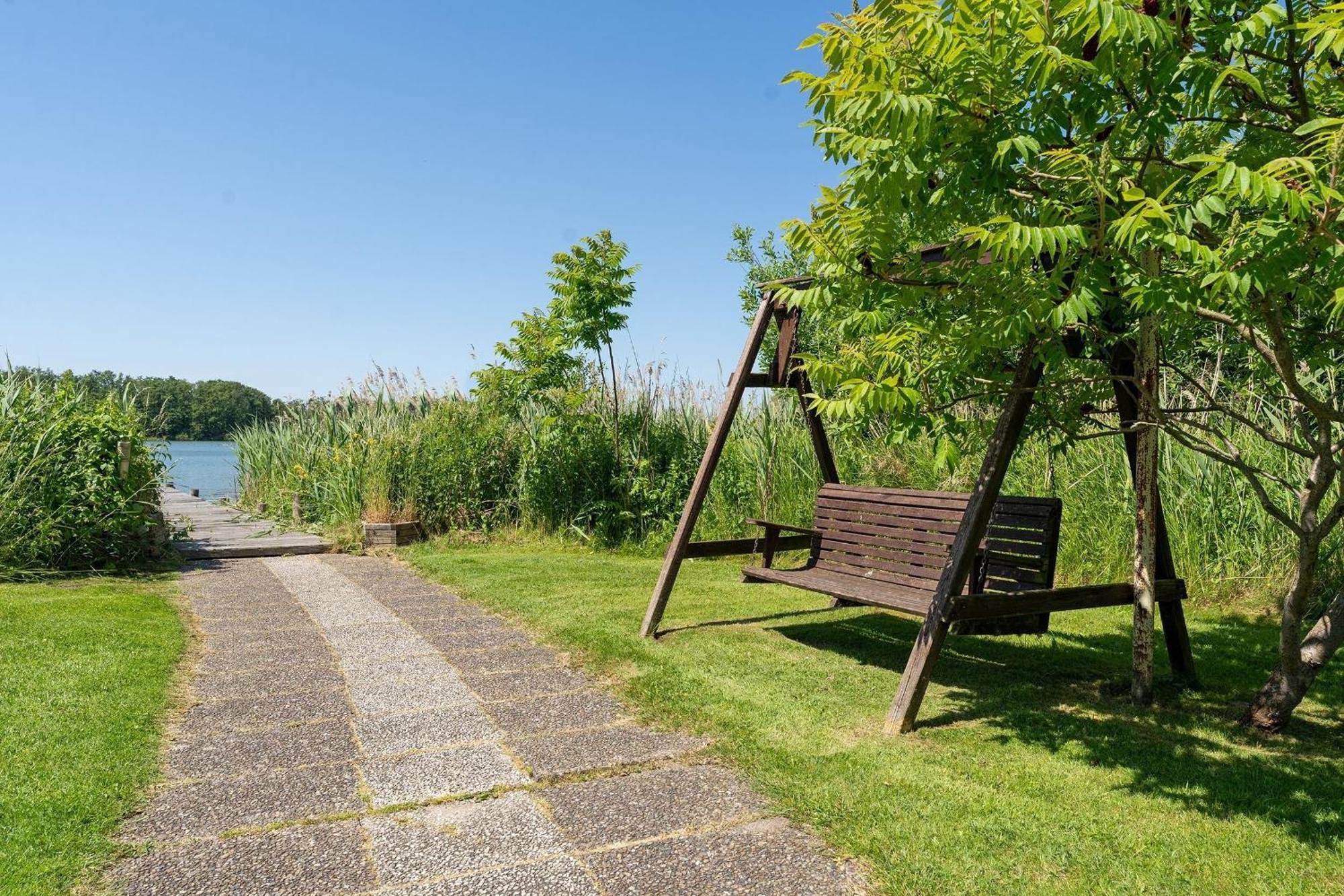 Haus Schwanensee Studio 15 Bosau Luaran gambar